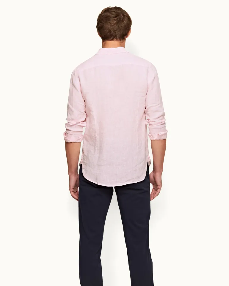 Giles Linen