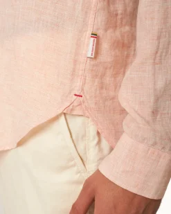 Giles Linen