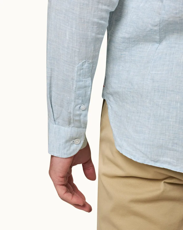 Giles Linen