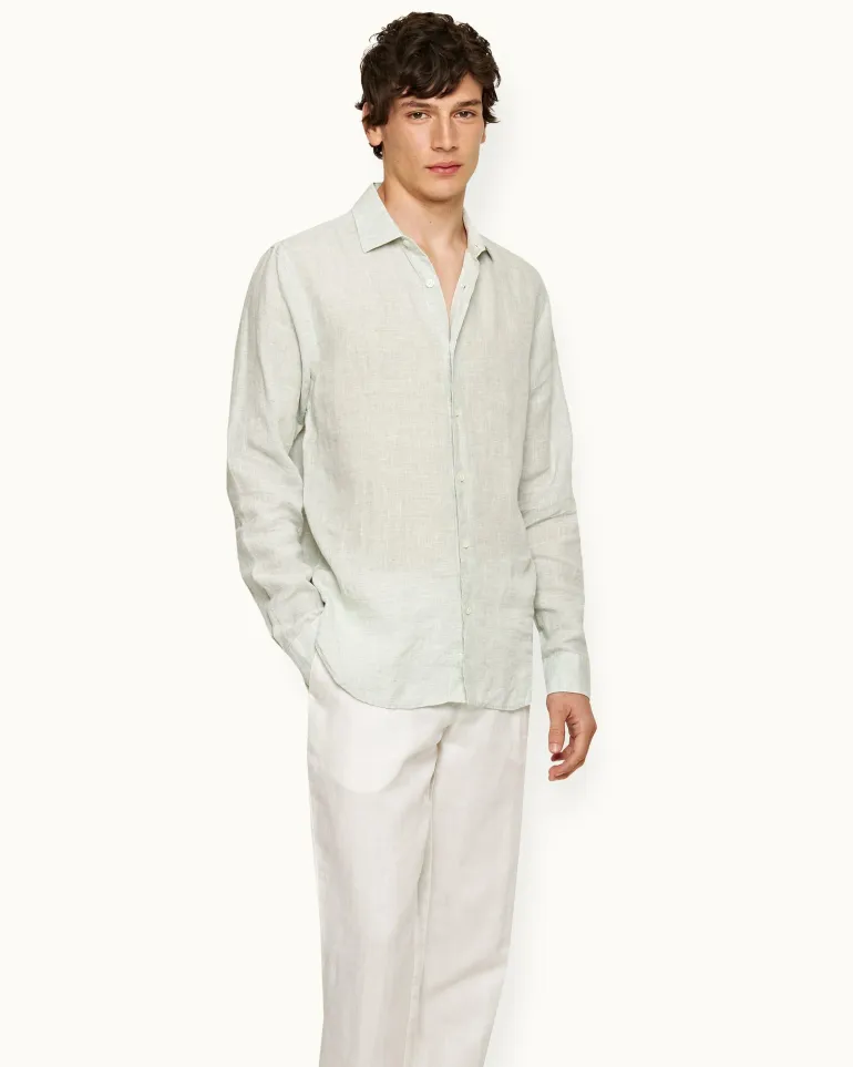Giles Linen