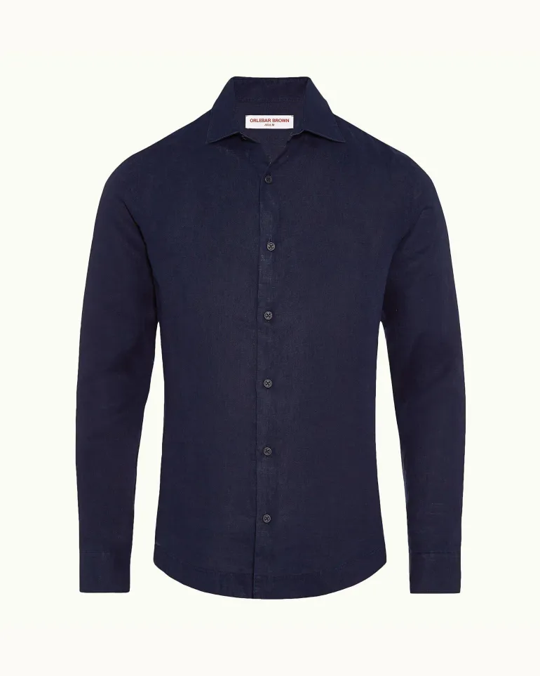 Giles Linen
